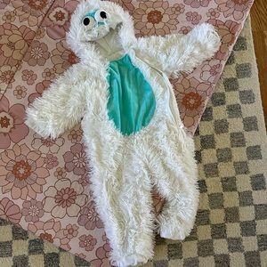 Kids abominable snowman costume / yeti - size 3/4t